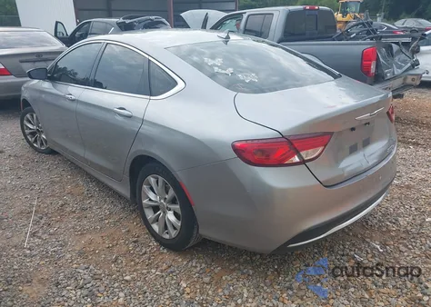 2015 Chrysler 200 C z USA, uszkodzony, nr VIN 1C3CCCCB3FN537920